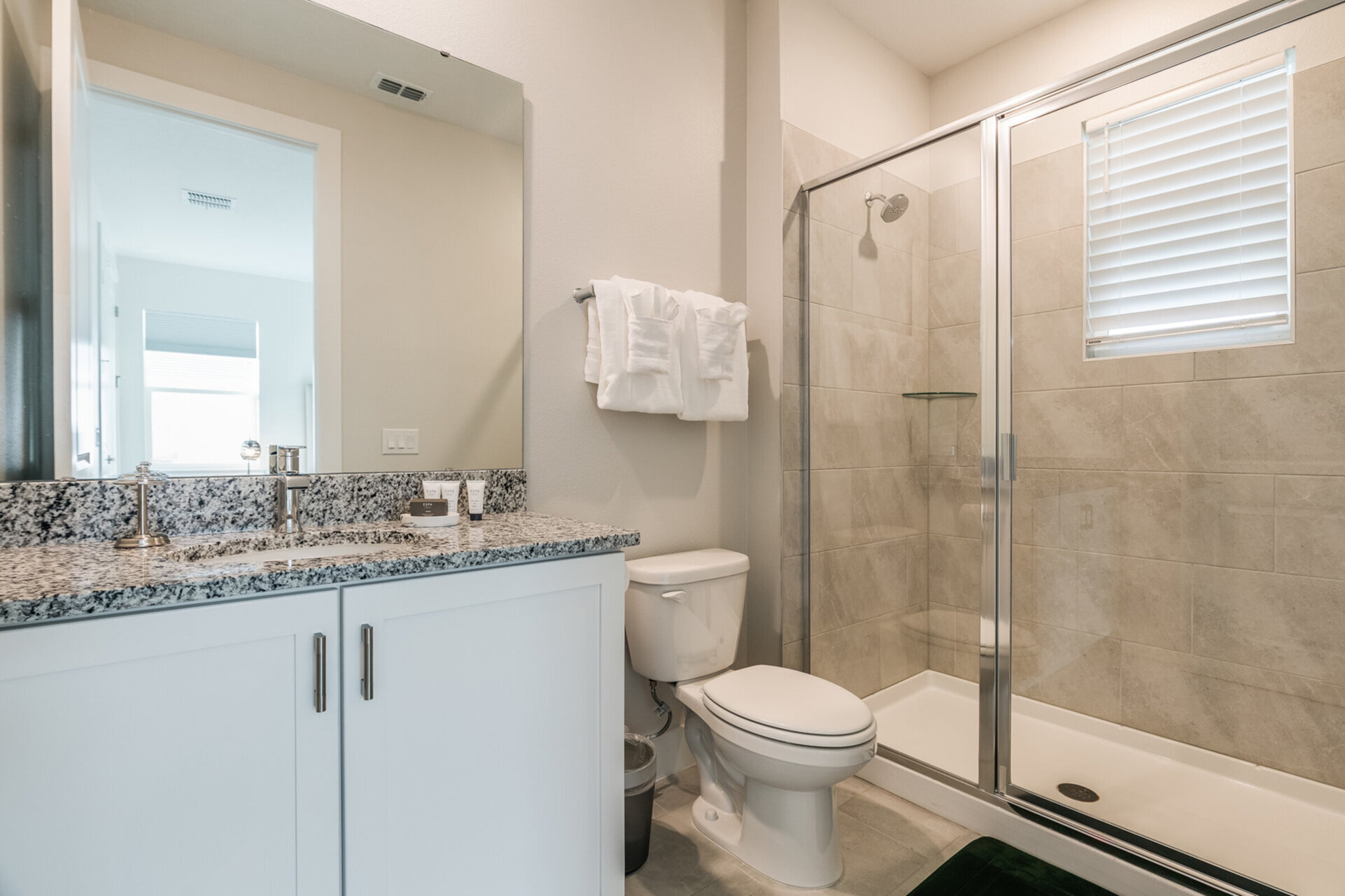 Half bathroom on the ground floor.