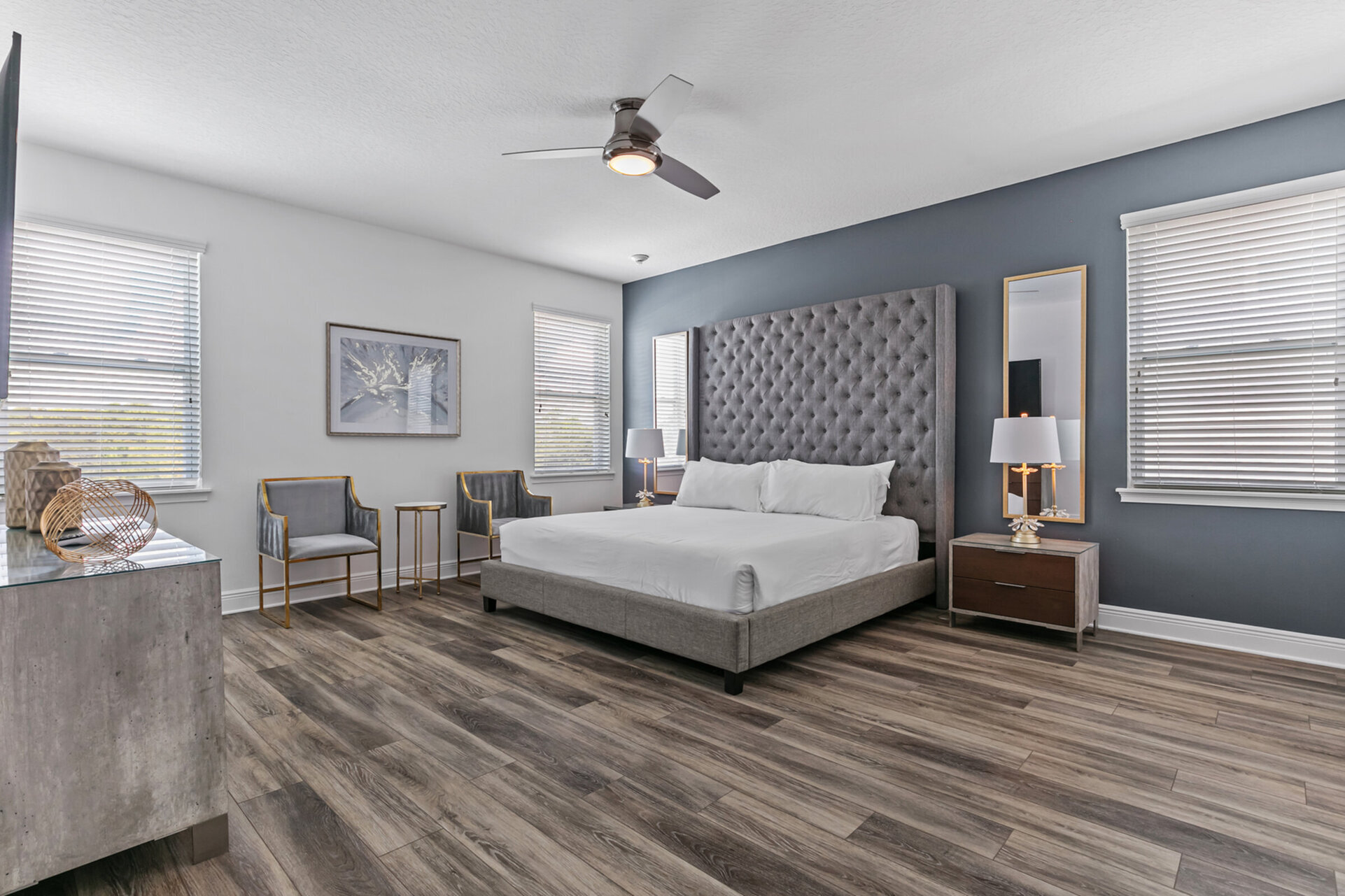 Master suite located on the 2nd floor