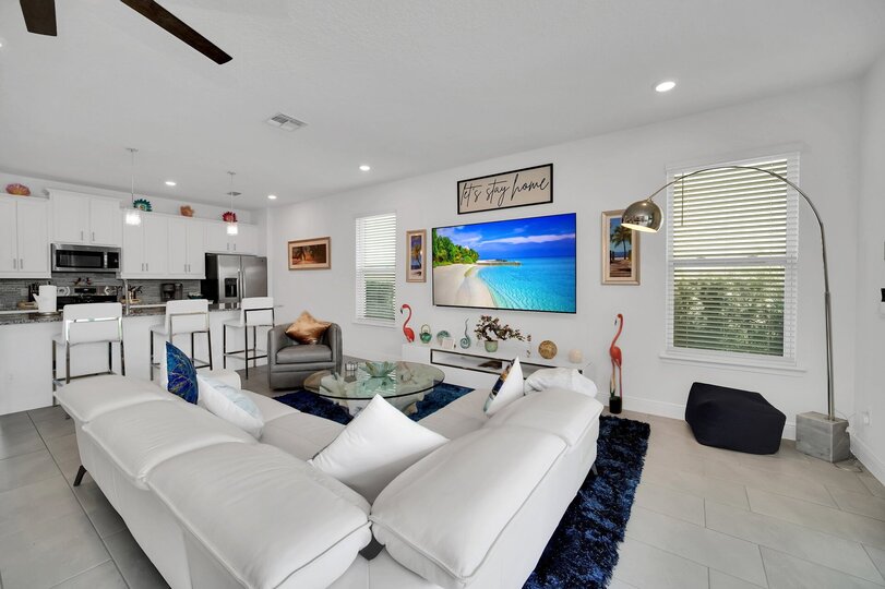 Elegant 4 Bedroom Oasis in Orlando,6613