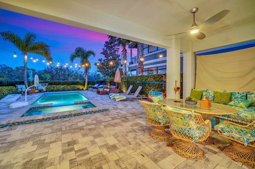 Elegant 4 Bedroom Oasis in Orlando,6613