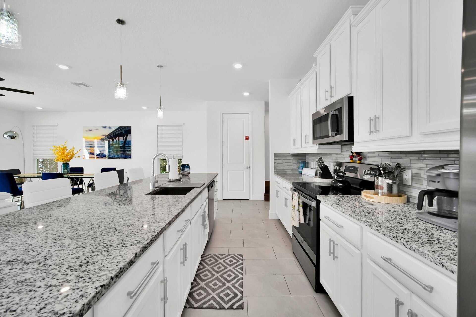 Elegant 4 Bedroom Oasis in Orlando,6613