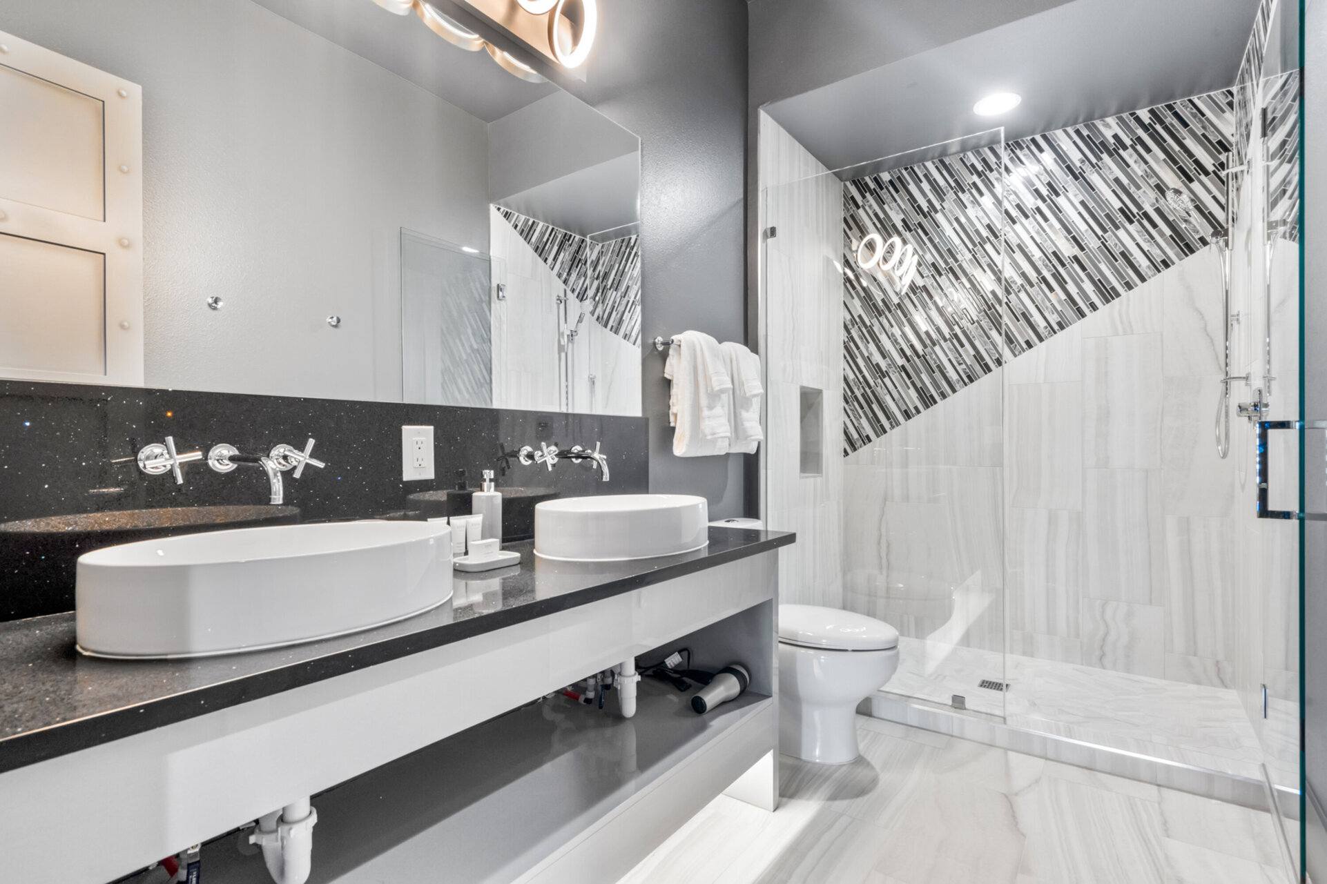 5 Star Villa Valor – A Bold Prestige Residence
