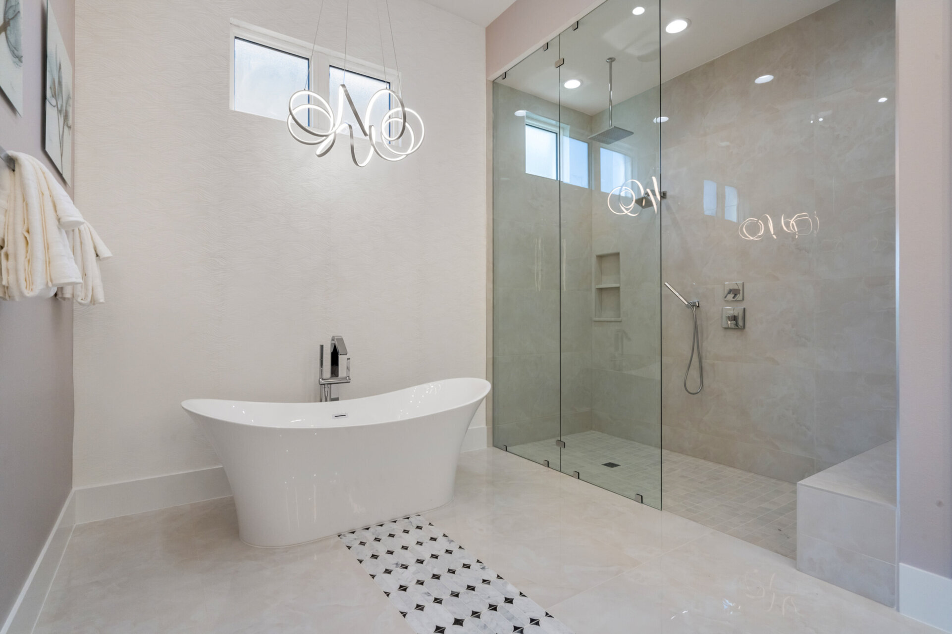 5 Star Villa Valor – A Bold Prestige Residence