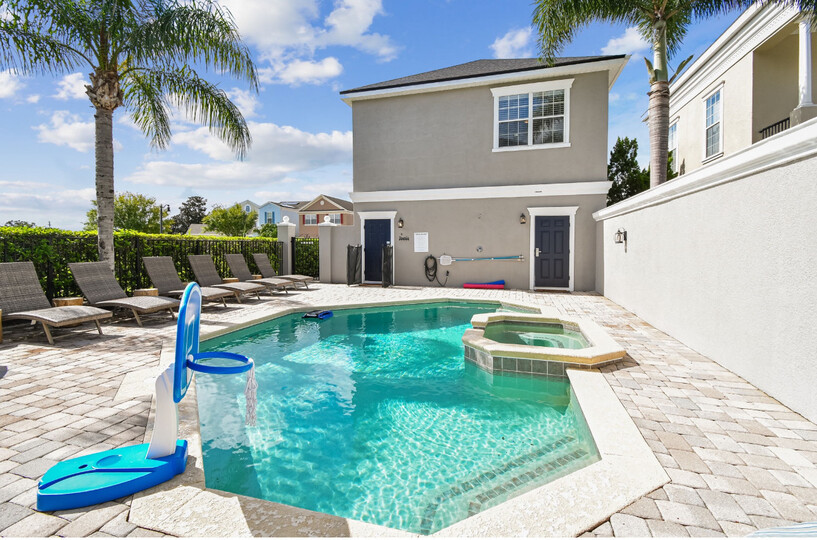 Spectacular 5 BR Villa in Prime Orlando Location,6629