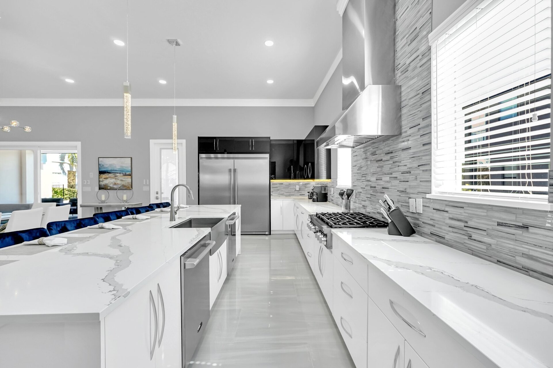 5 Star Villa Imperiosa – Power Draped in Elegance