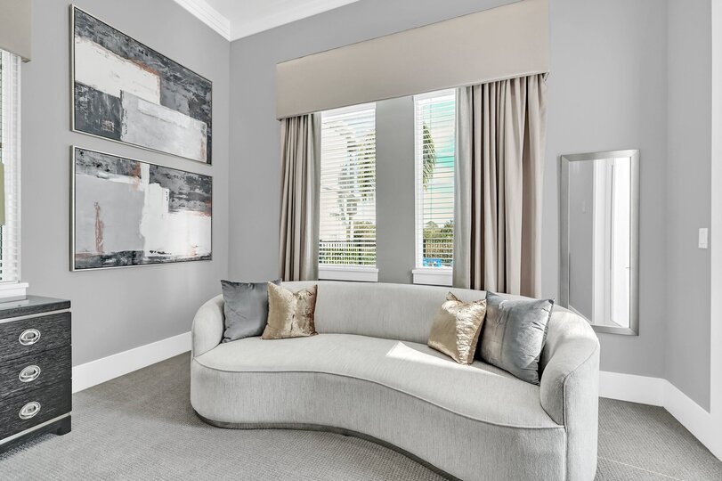 5 Star Villa Imperiosa – Power Draped in Elegance