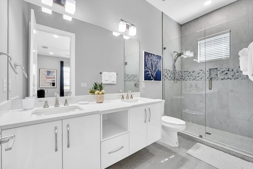 5 Star Villa Imperiosa – Power Draped in Elegance