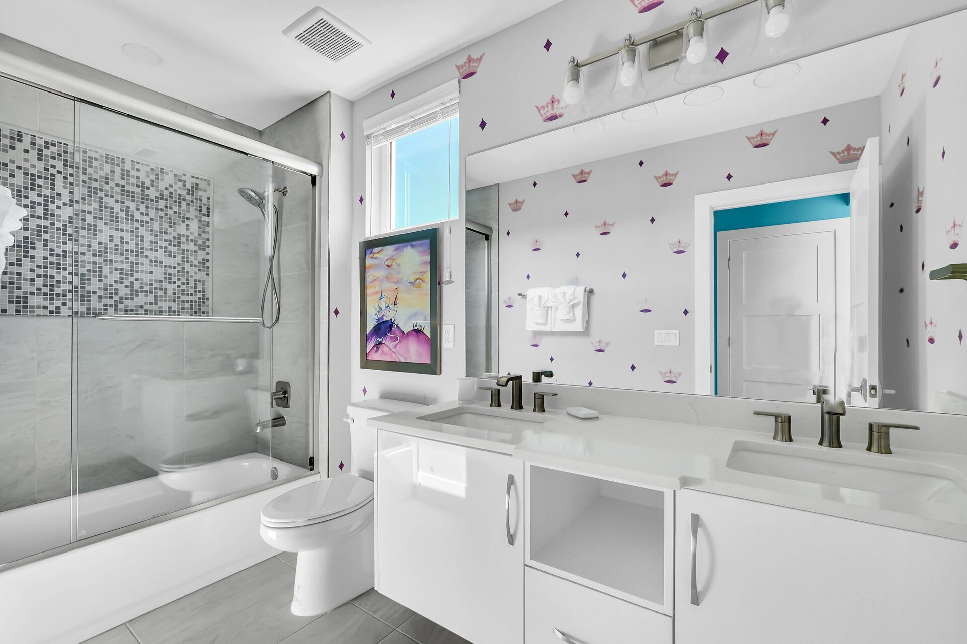 5 Star Villa Imperiosa – Power Draped in Elegance