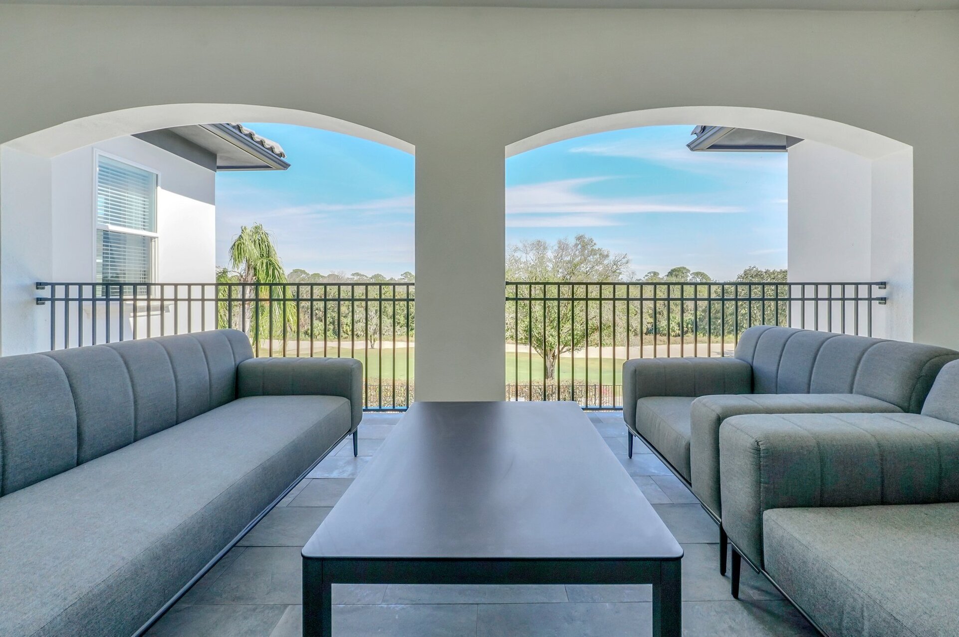5 Star Villa Imperiosa – Power Draped in Elegance