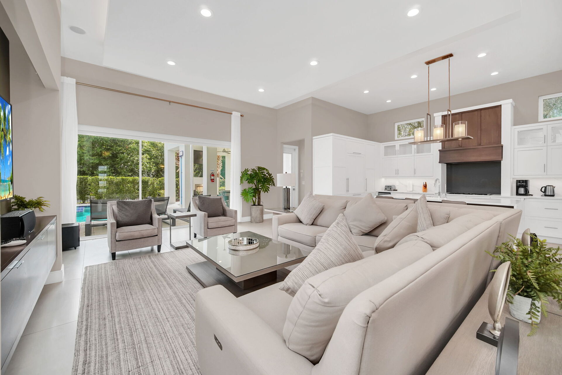 Family-Friendly Orlando Villa,6631