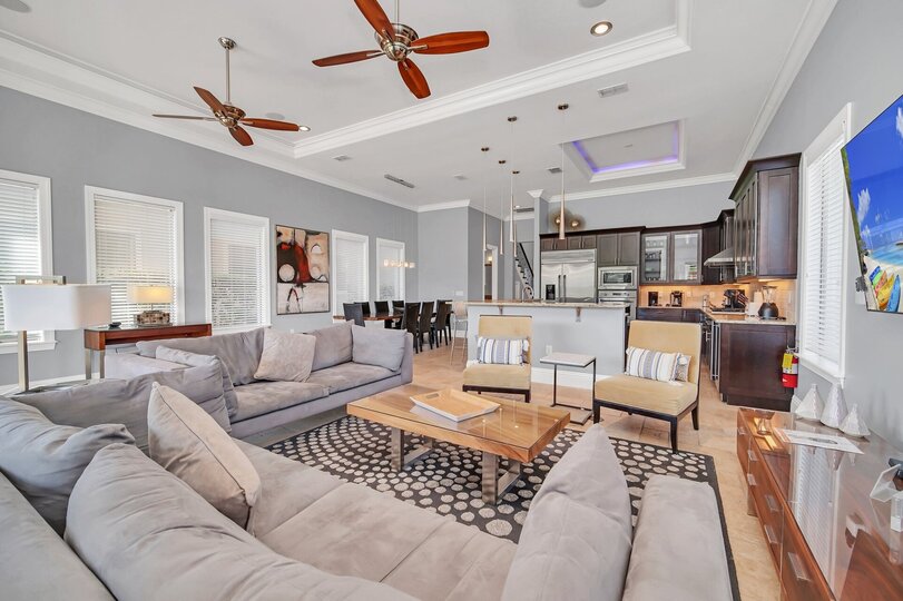 Elegant Oasis: 5 Bed Villa in Orlando,6633
