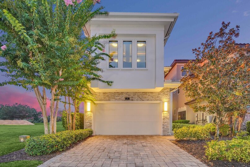 Elegant Oasis: 5 Bed Villa in Orlando,6633