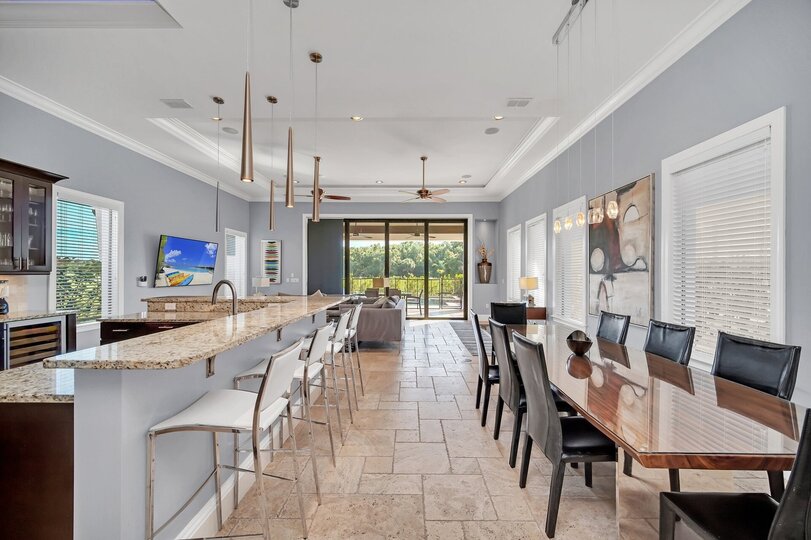 Elegant Oasis: 5 Bed Villa in Orlando,6633
