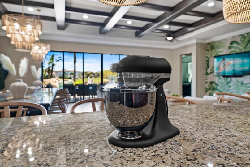 Create wonderful memories baking with your loved ones while on vacation
