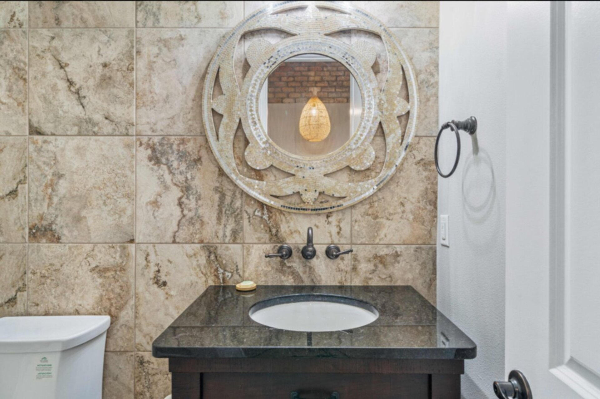 5 Star Villa Empress – Graceful Power in Luxury Form
