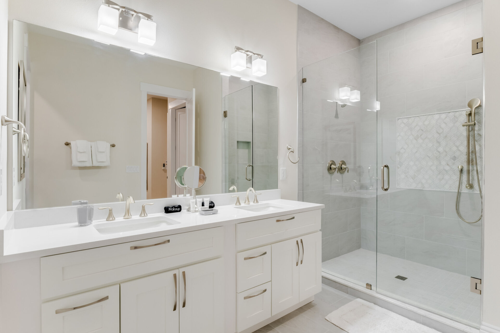5 Star Villa Eminence – Distinguished Living Redefined