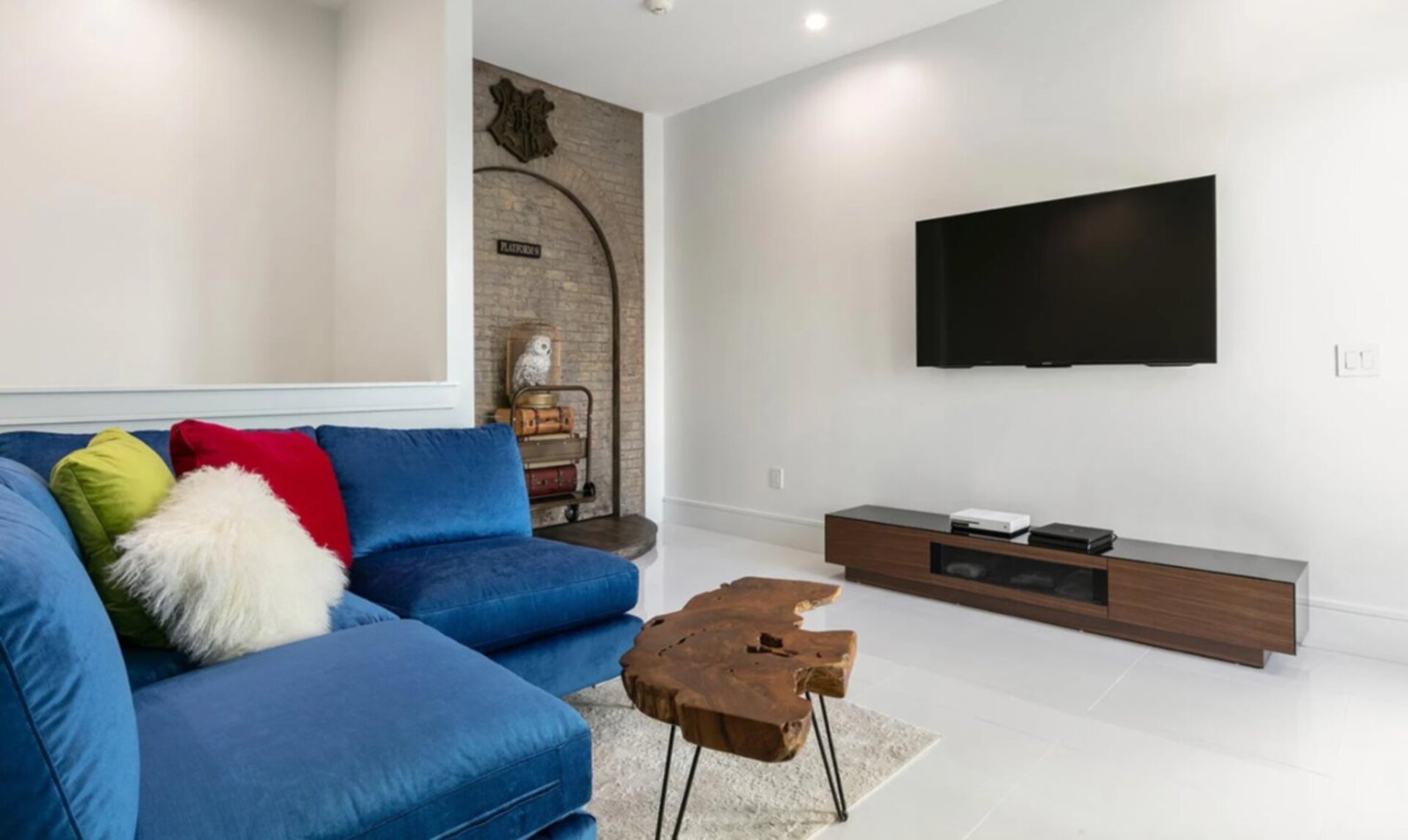 Sitting Area with Xbox Gaming