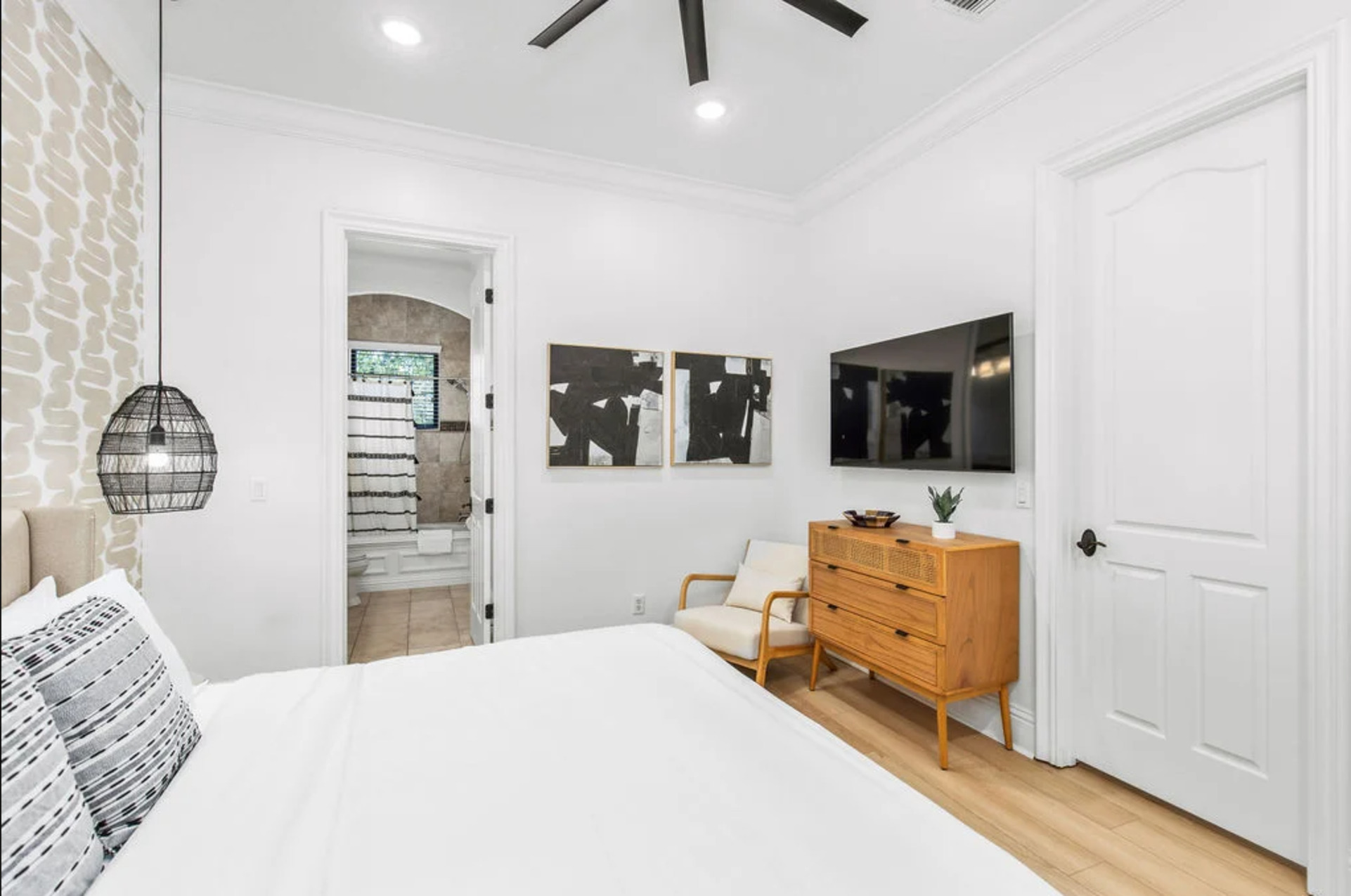 Rest easy after a long day in this plush King bed, offering the ultimate in comfort and relaxation