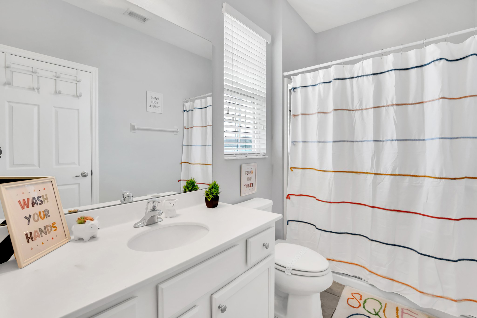 Jack & Jill bathroom.