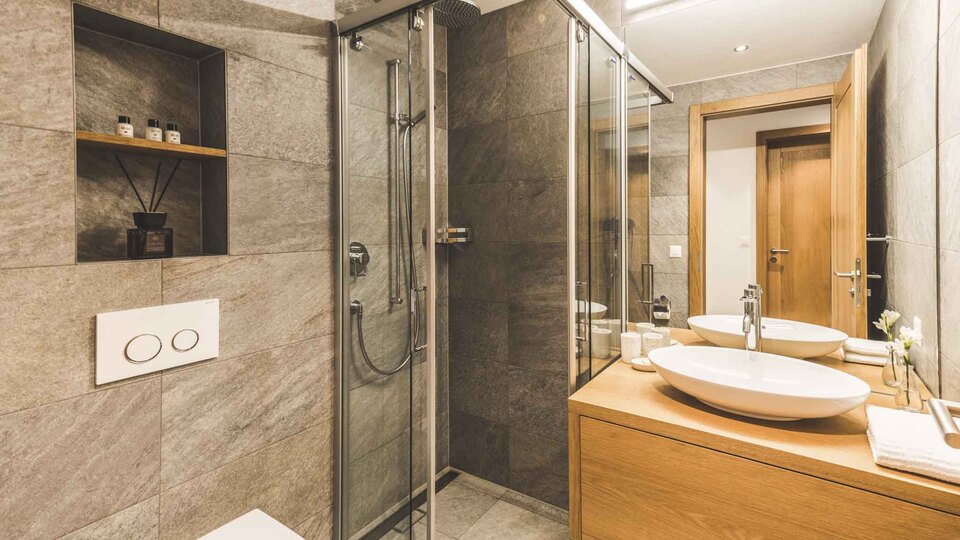 Indulge in Alpine Opulence: Luxurious Escape with Unmatched Elegance