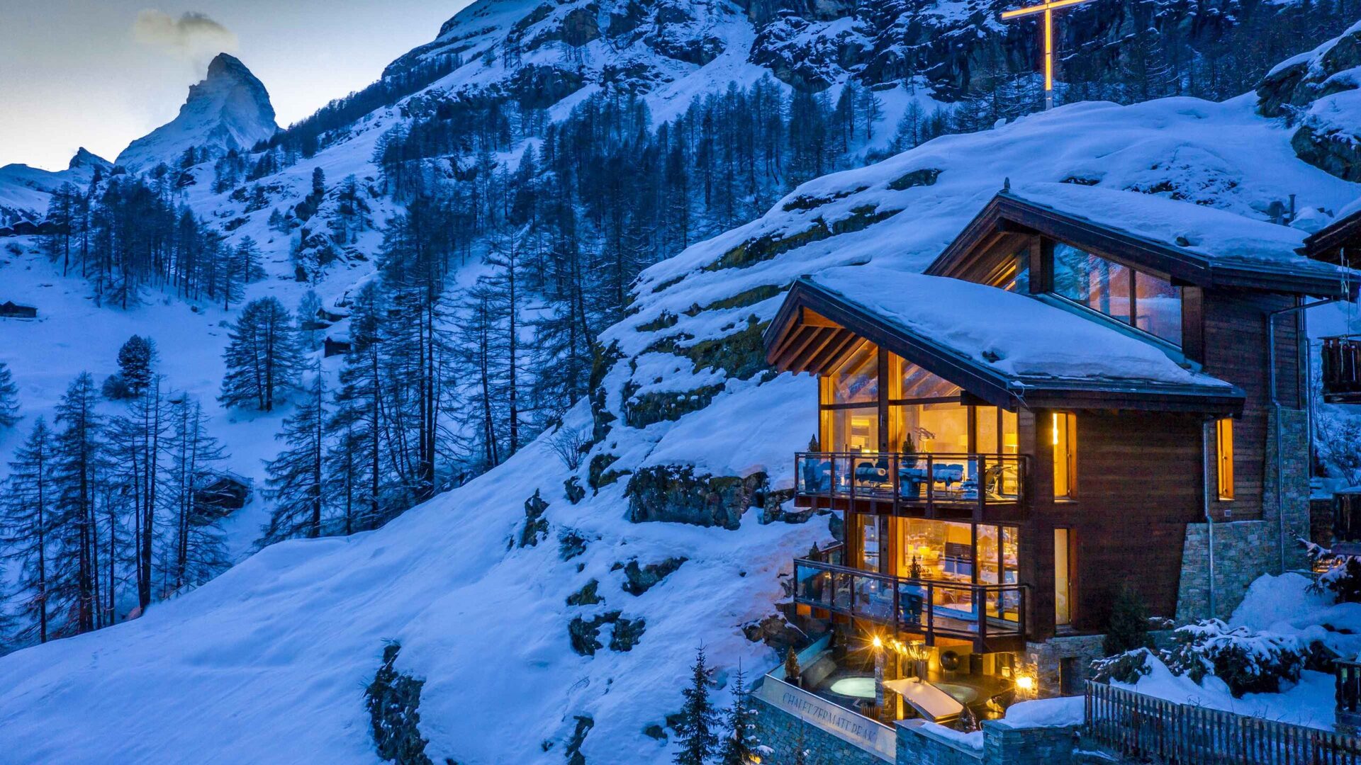 Matterhorn Views & Alpine Elegance, Luxury Valais Chalet 1407