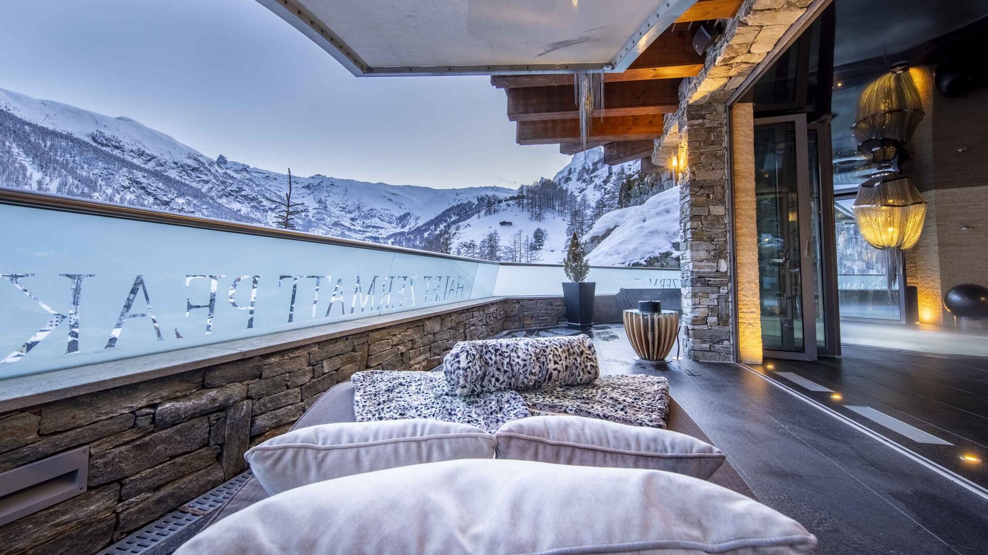 Matterhorn Views & Alpine Elegance, Luxury Valais Chalet 1407