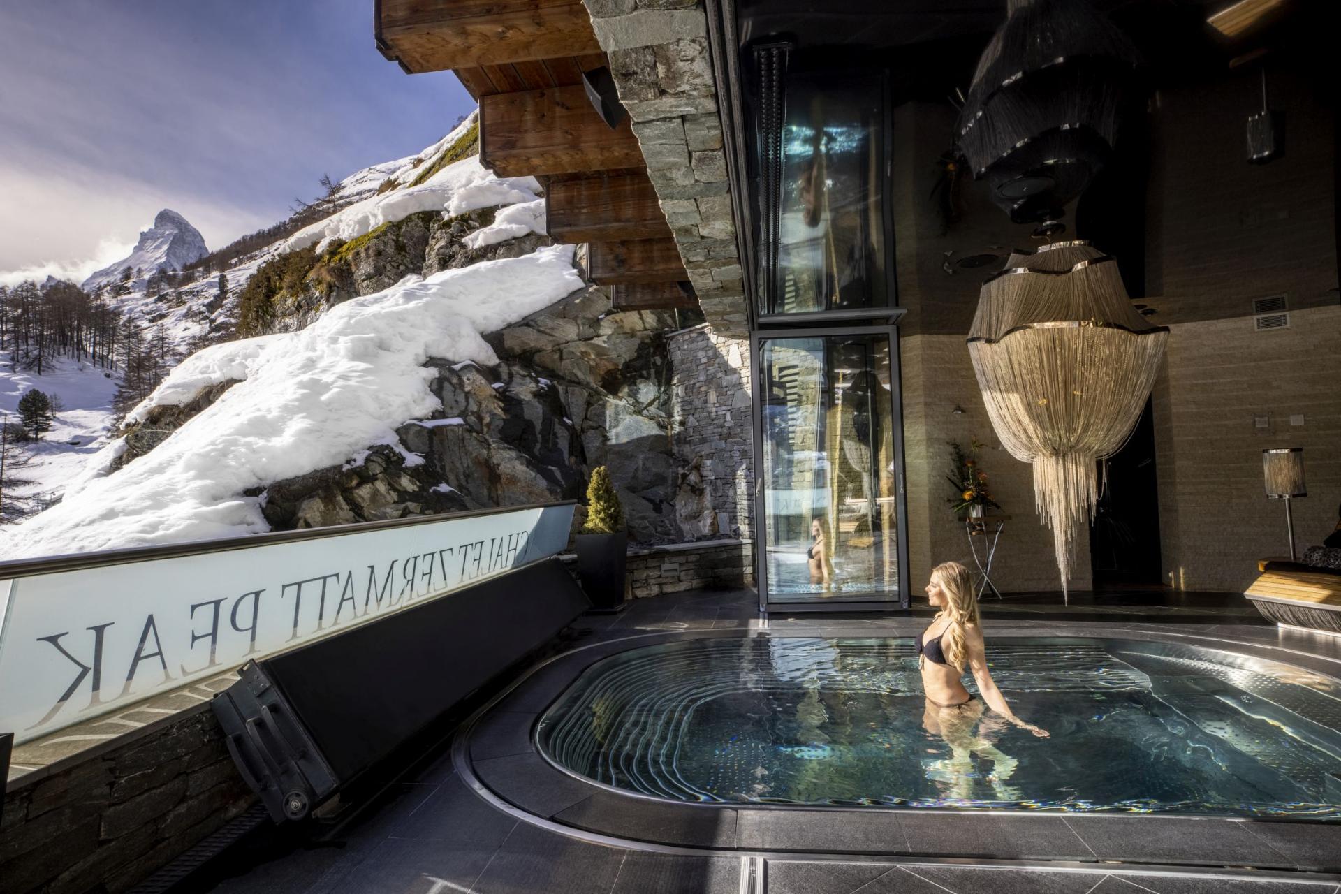 Matterhorn Views & Alpine Elegance, Luxury Valais Chalet 1407