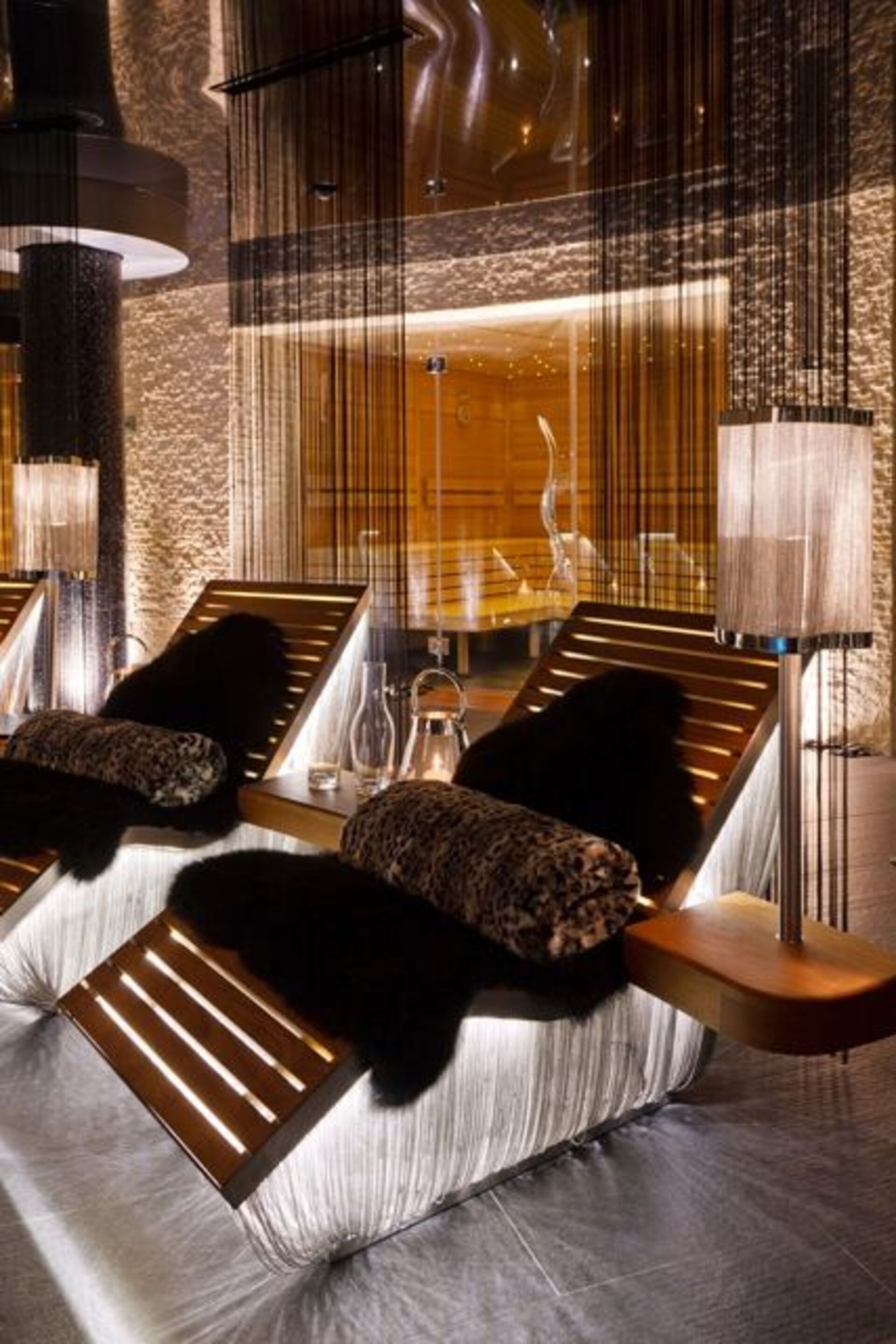 Matterhorn Views & Alpine Elegance, Luxury Valais Chalet 1407