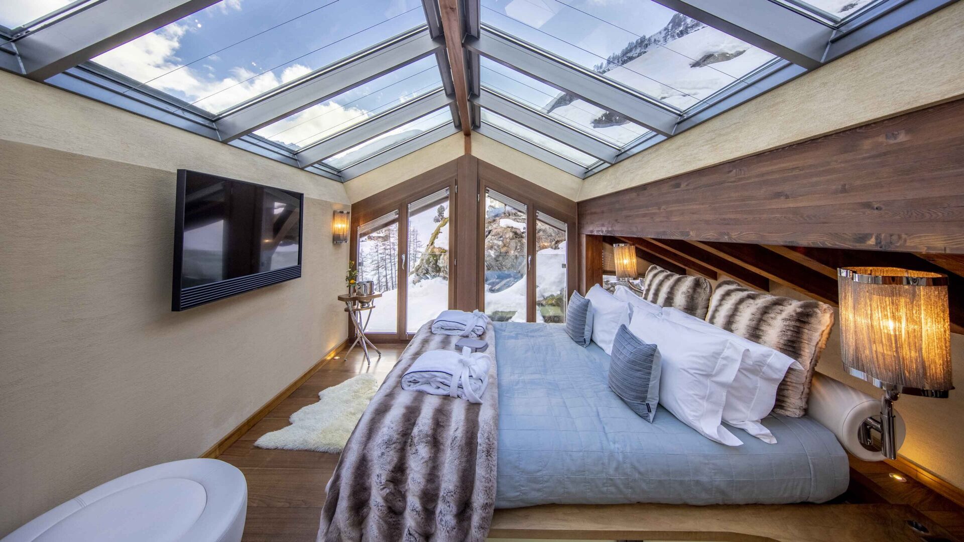 Matterhorn Views & Alpine Elegance, Luxury Valais Chalet 1407
