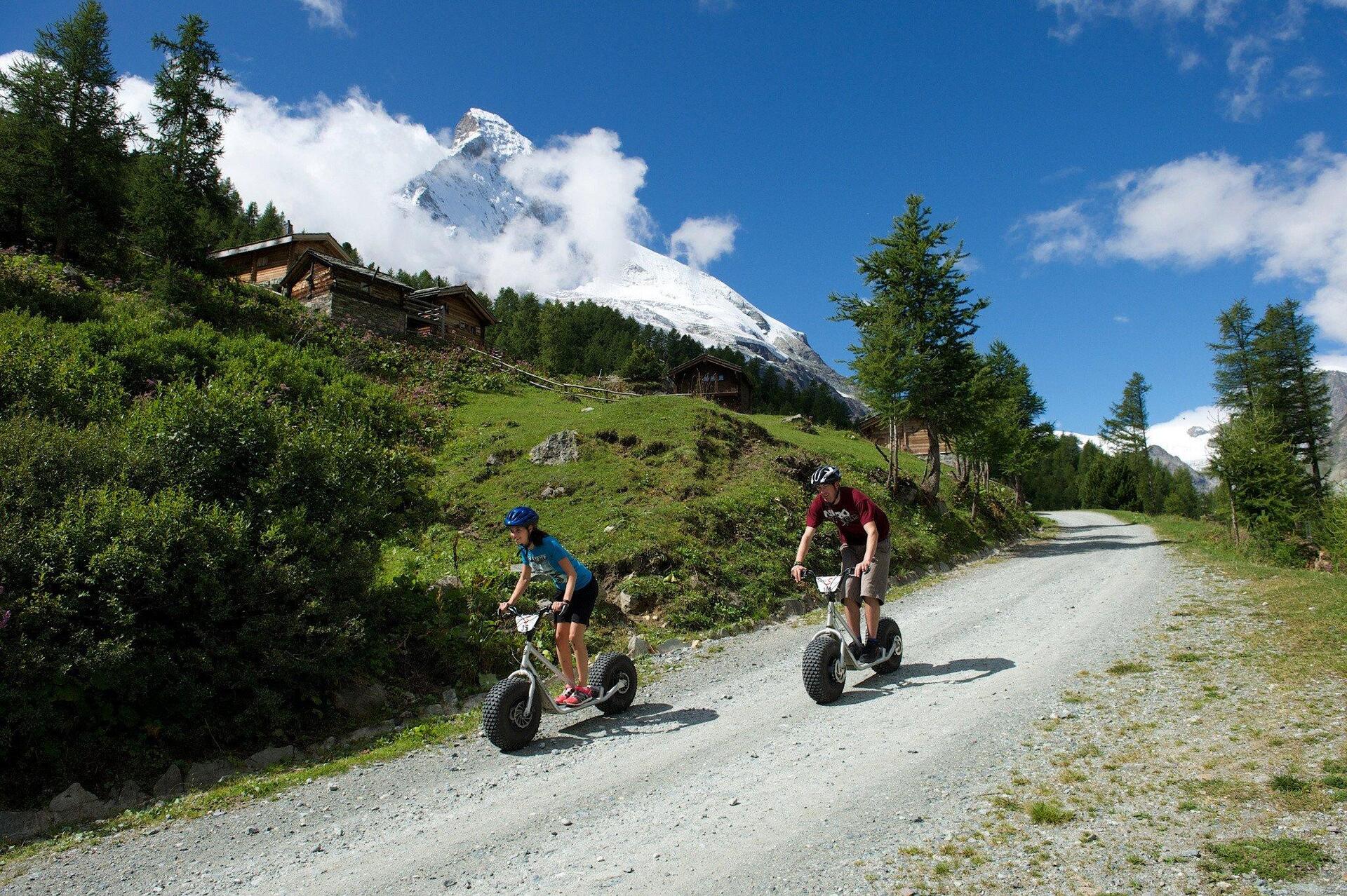Matterhorn Views & Alpine Elegance, Luxury Valais Chalet 1407