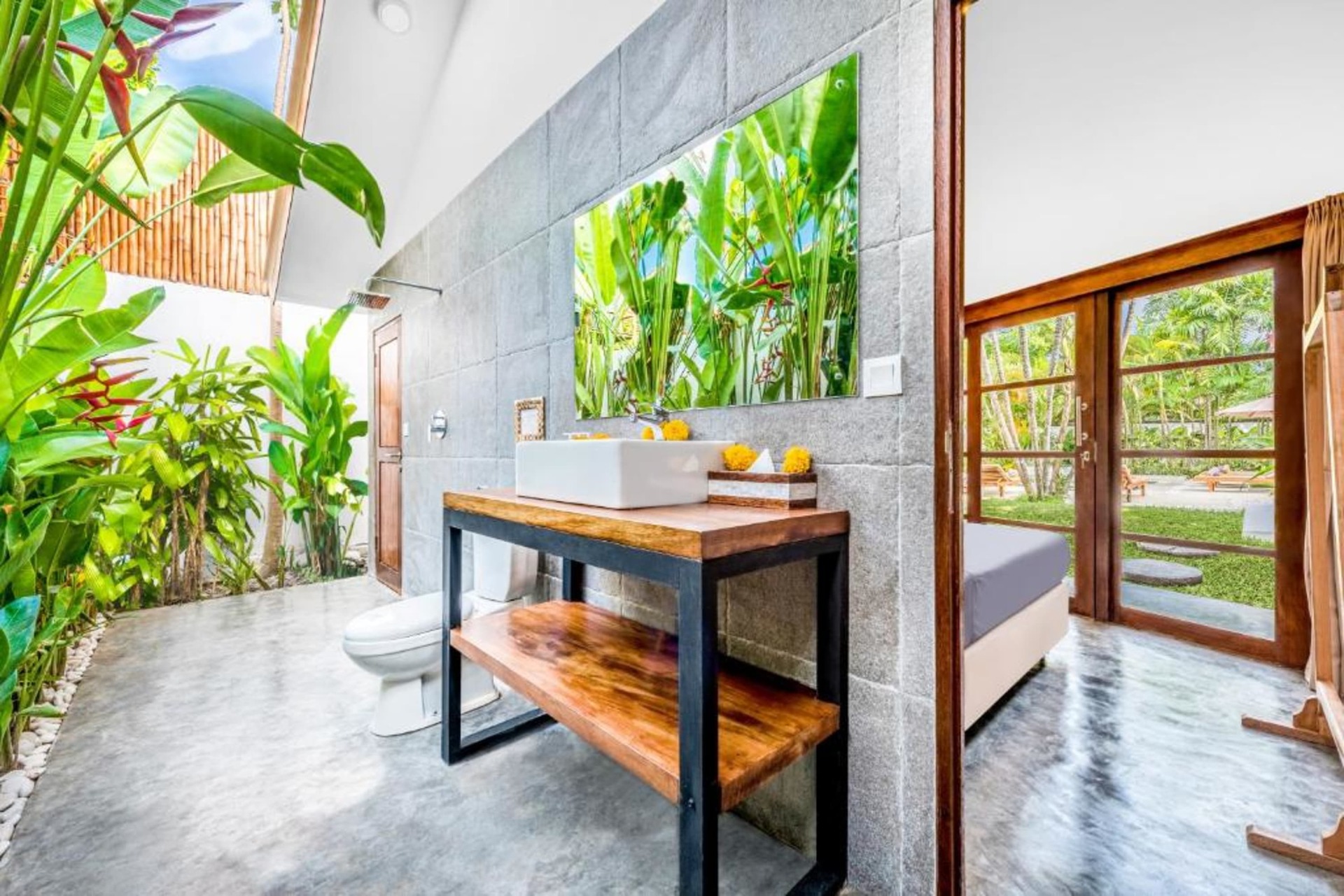 Seminyak Villa 2248: Luxury Tropical Retreat in Seminyak