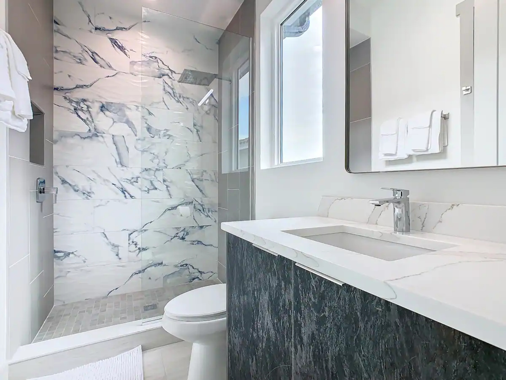 5 Star Villa Lucentia – Radiance in Every Moment