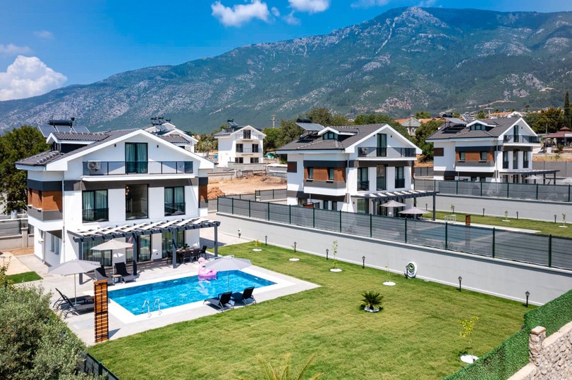 Your Private Escape for Endless Summer 1032