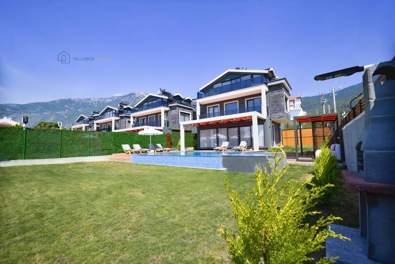 A Villa Made for Holiday Living 1034