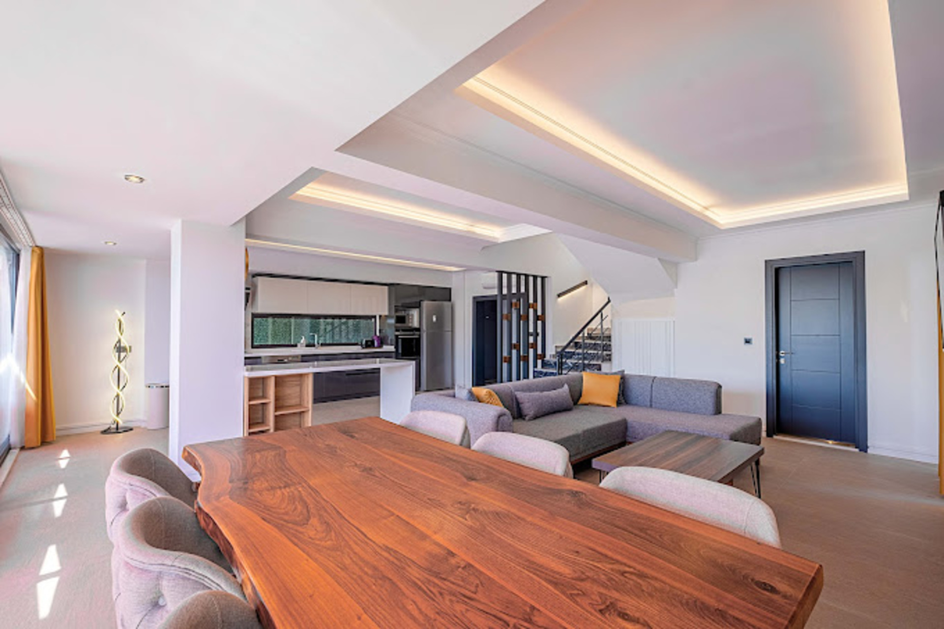 A Villa Made for Holiday Living 1034