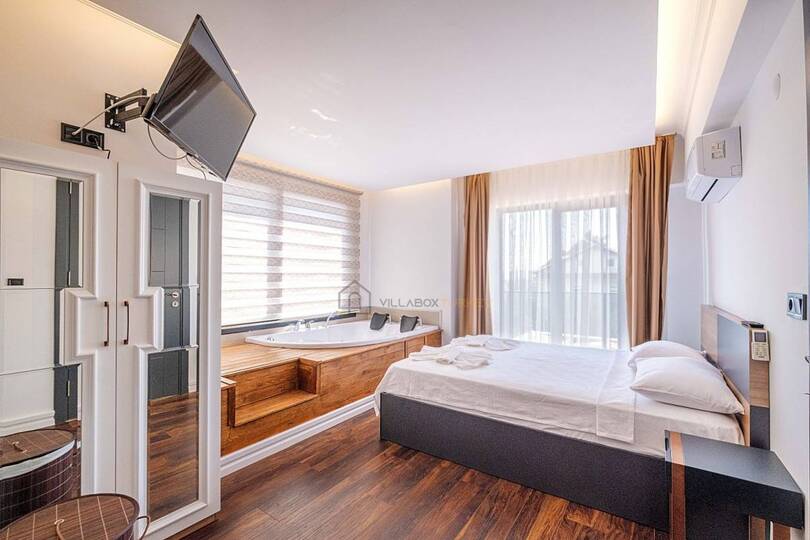 Your Own Space to Enjoy the Summer 1035
