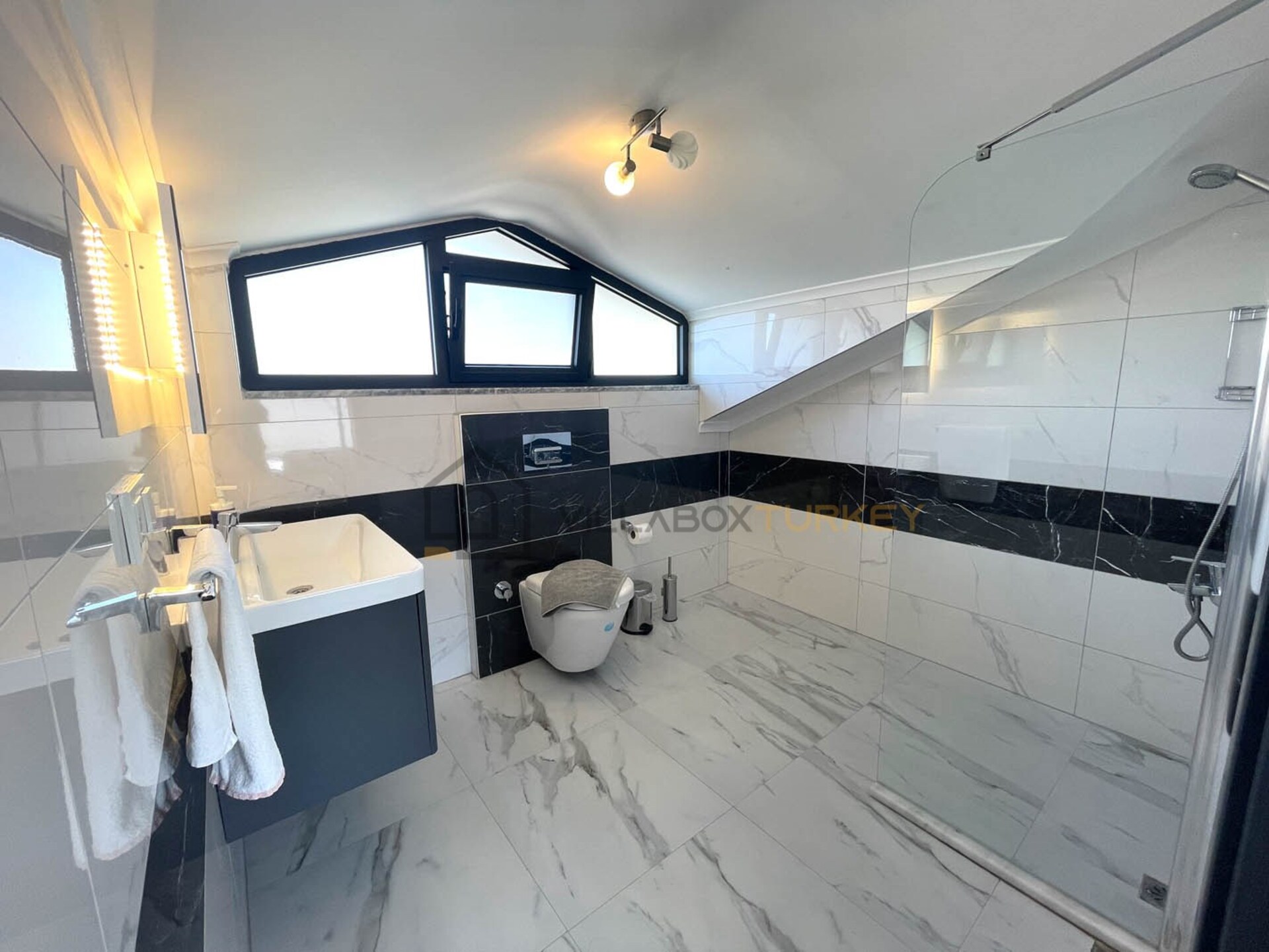 A Beautiful Space to Make Your Own 1040