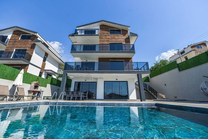 A Home Where Holiday Life Feels Easy 1043