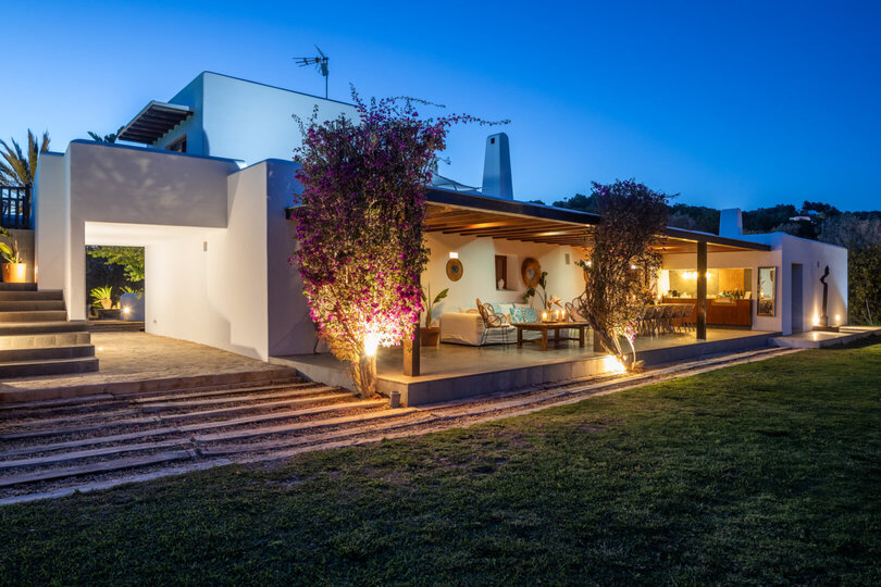 A Timeless Private Luxury Sanctuary, Ibiza Villa 1049