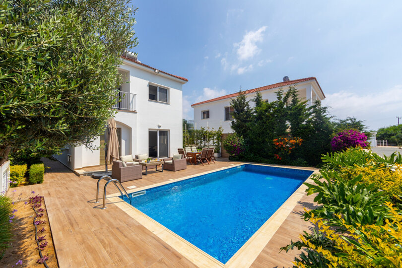 Elegant 3 Bed Villa in Ayia Napa Haven, 1394