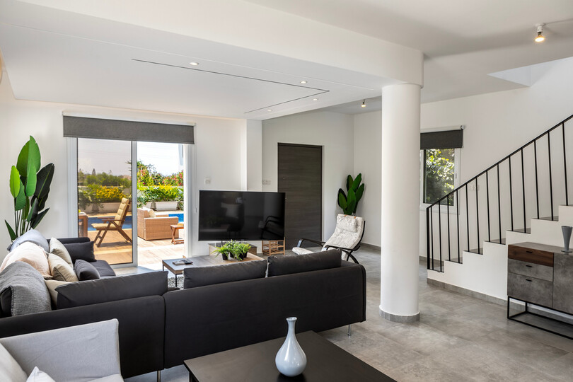 Elegant 3 Bed Villa in Ayia Napa Haven, 1394
