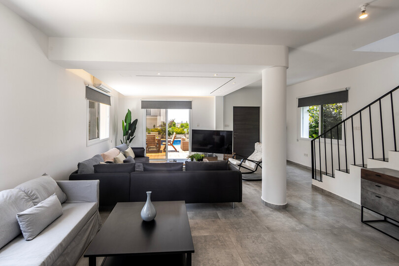 Elegant 3 Bed Villa in Ayia Napa Haven, 1394