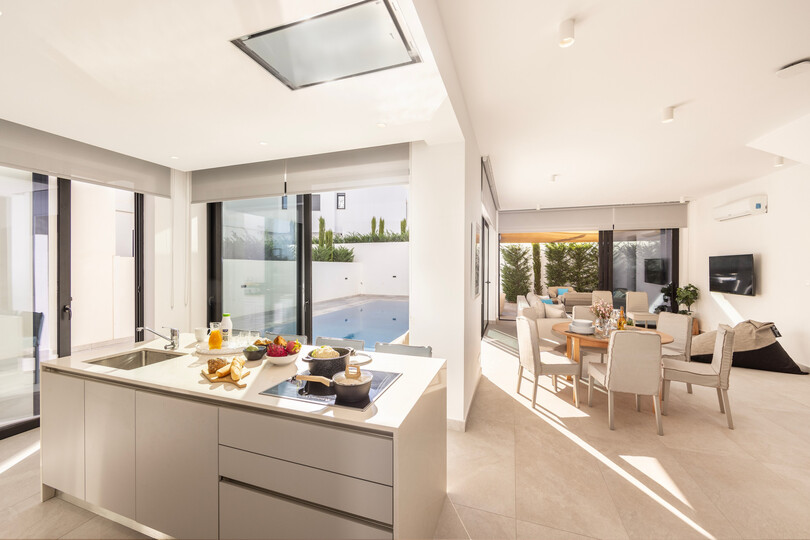 Serene 4 Bedroom Villa in Protaras, 1722