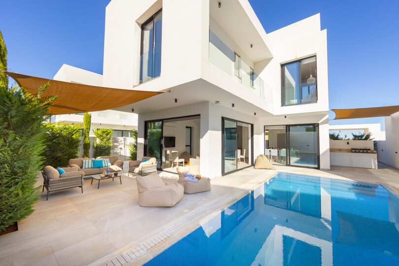 Serene 4 Bedroom Villa in Protaras, 1722
