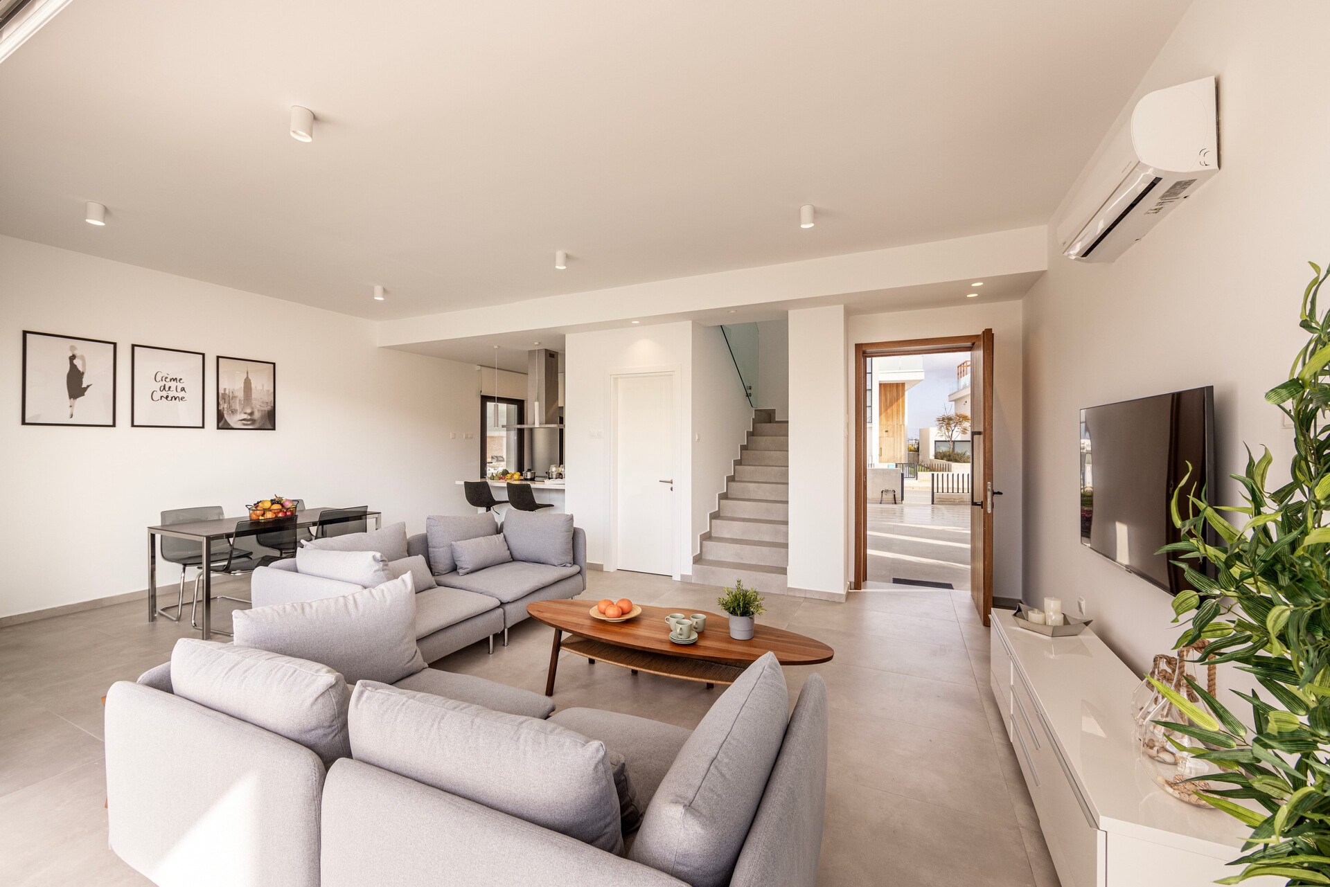 Cozy Family Home in Paralimni with Modern Design, 1590