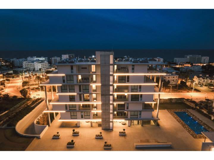 Seaside Bliss: 2 Bedroom Villa in Protaras, 1724