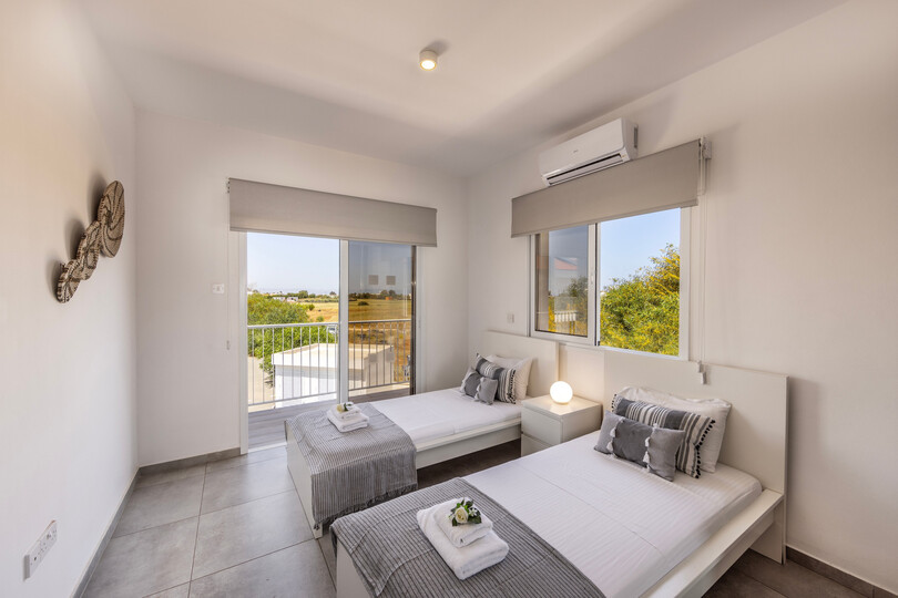 Elegant Ayia Napa Villa with Private Garden, 1395