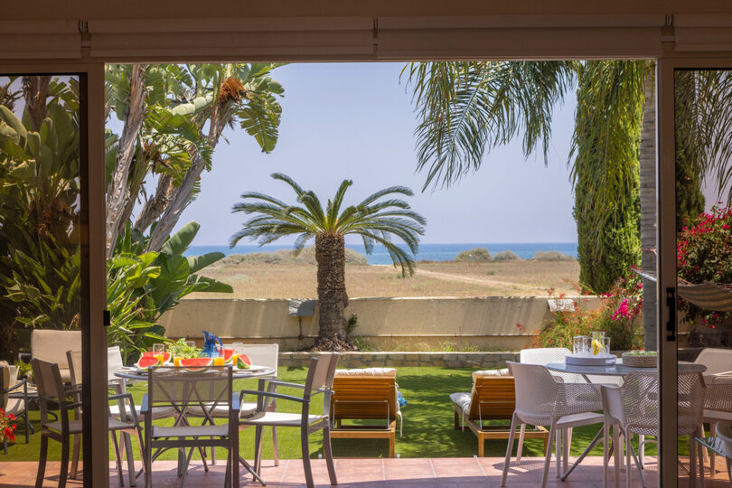 Cozy Villa with 3 Bedrooms in Larnaka 1000