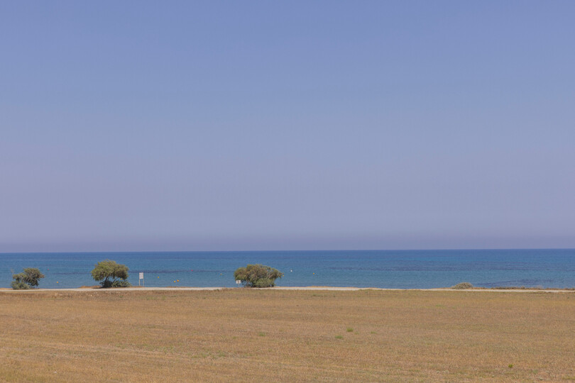 Cozy Villa with 3 Bedrooms in Larnaka 1000