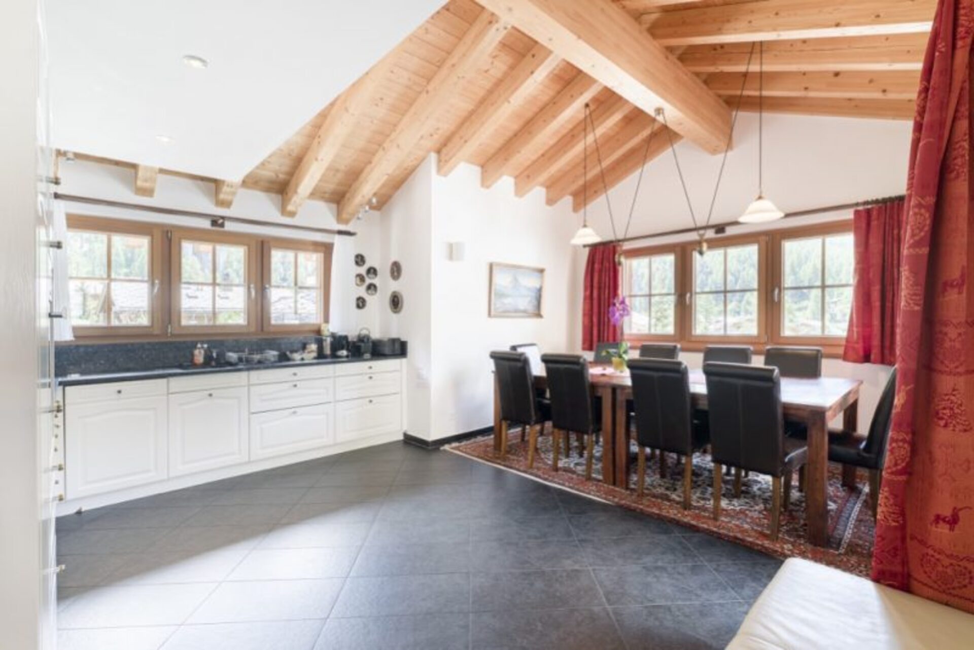 Luxury Alpine Escape, Matterhorn Chalet 1012